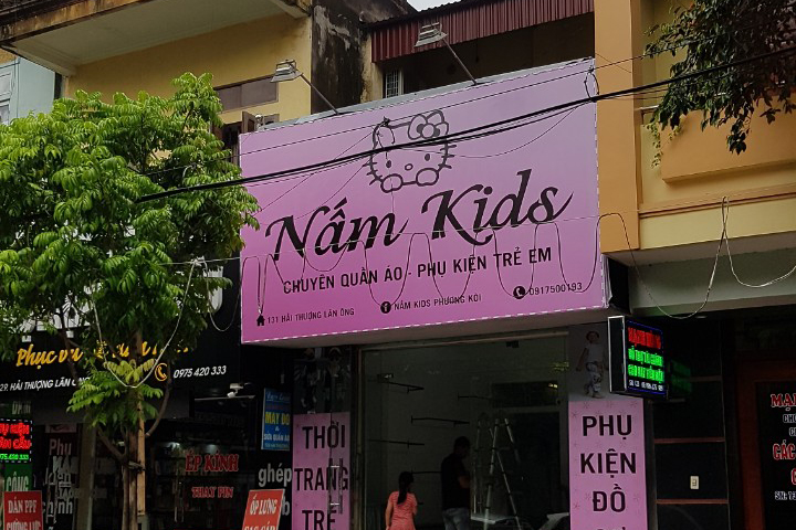 biển bạt viền led